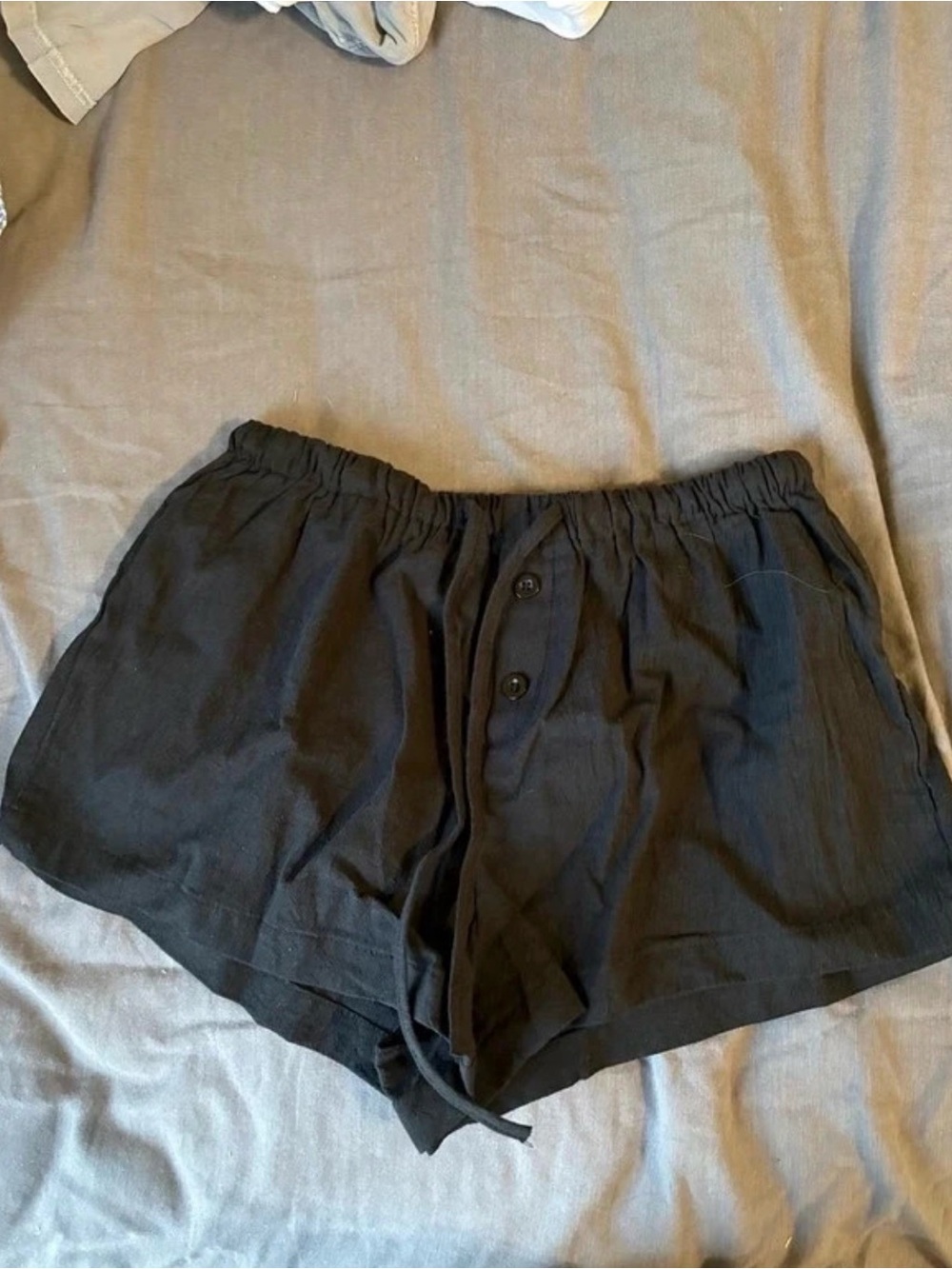Women’s Linen Shorts